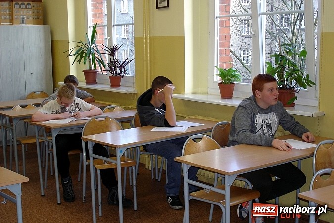 Zdjęcie w galerii na portalu naszraciborz.pl:  I ty możesz zostać Mistrzem Ortografii w G5 wiadomości z regionu