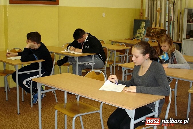 Zdjęcie w galerii na portalu naszraciborz.pl:  I ty możesz zostać Mistrzem Ortografii w G5 wiadomości z regionu