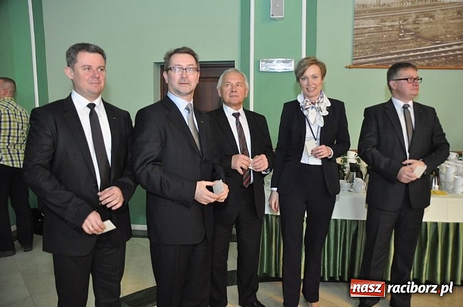 Zdjęcie w galerii na portalu naszraciborz.pl: Spotkanie świąteczne w Rafako wiadomości z regionu