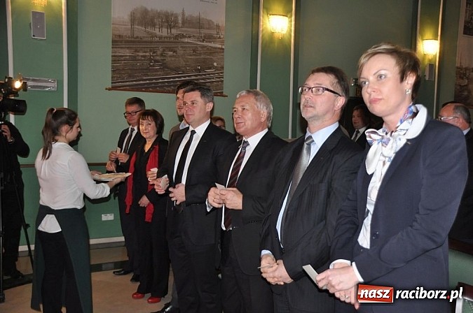 Zdjęcie w galerii na portalu naszraciborz.pl: Spotkanie świąteczne w Rafako wiadomości z regionu