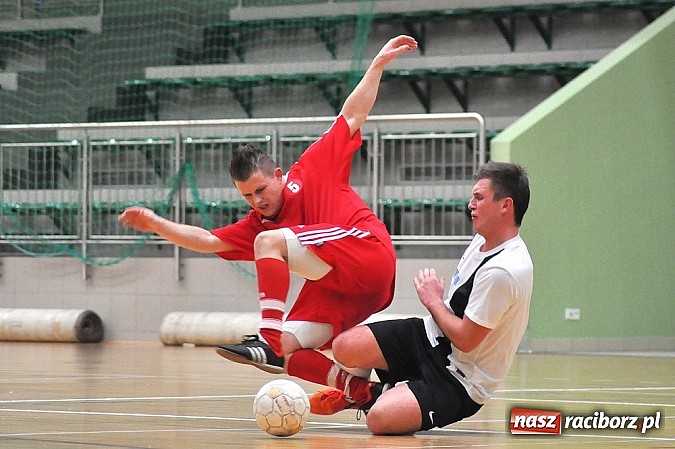 Zdjęcie w galerii na portalu naszraciborz.pl: HLPN: Pewne zwycięstwa Grotransu i AMJ Dach-Mig wiadomości z regionu