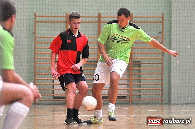 Zdjęcie w galerii na portalu naszraciborz.pl: HLPN: Pewne zwycięstwa Grotransu i AMJ Dach-Mig wiadomości z regionu