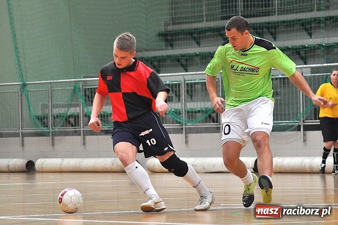 Zdjęcie w galerii na portalu naszraciborz.pl: HLPN: Pewne zwycięstwa Grotransu i AMJ Dach-Mig wiadomości z regionu