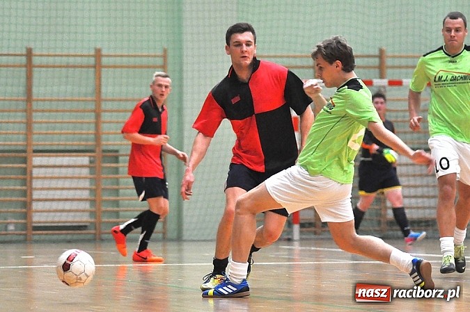 Zdjęcie w galerii na portalu naszraciborz.pl: HLPN: Pewne zwycięstwa Grotransu i AMJ Dach-Mig wiadomości z regionu