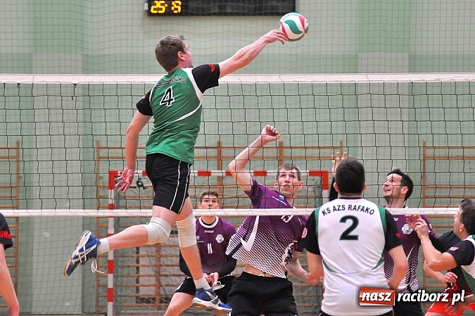 Zdjęcie w galerii na portalu naszraciborz.pl: Zażarta walka w końcówce i porażka AZS-u wiadomości z regionu