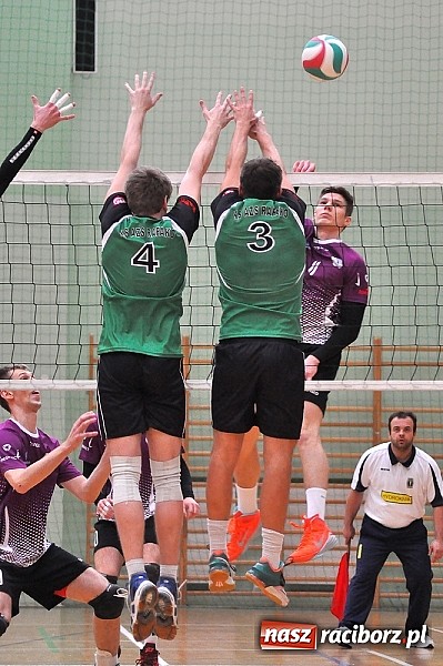 Zdjęcie w galerii na portalu naszraciborz.pl: Zażarta walka w końcówce i porażka AZS-u wiadomości z regionu
