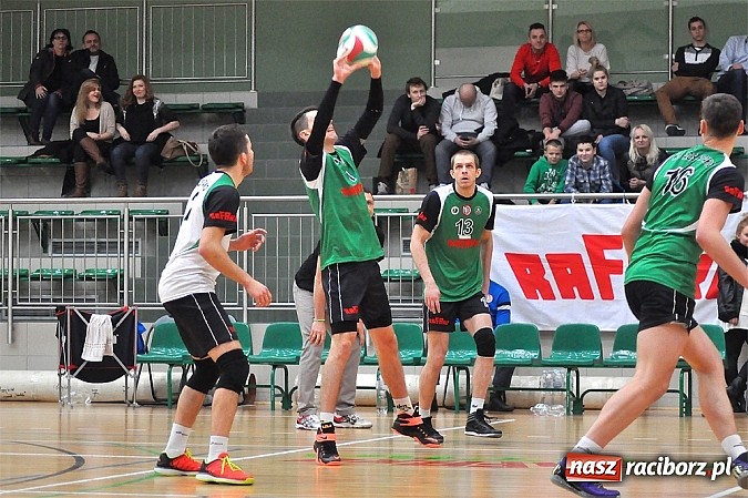 Zdjęcie w galerii na portalu naszraciborz.pl: Zażarta walka w końcówce i porażka AZS-u wiadomości z regionu
