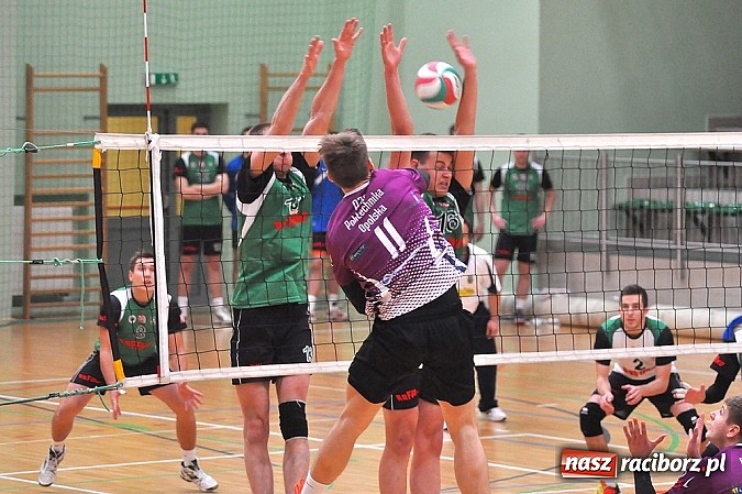 Zdjęcie w galerii na portalu naszraciborz.pl: Zażarta walka w końcówce i porażka AZS-u wiadomości z regionu
