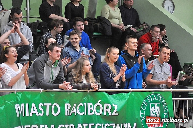 Zdjęcie w galerii na portalu naszraciborz.pl: Zażarta walka w końcówce i porażka AZS-u wiadomości z regionu