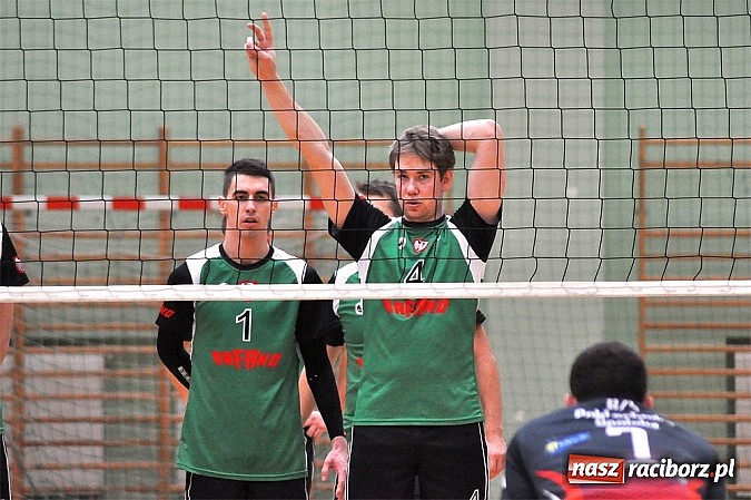 Zdjęcie w galerii na portalu naszraciborz.pl: Zażarta walka w końcówce i porażka AZS-u wiadomości z regionu