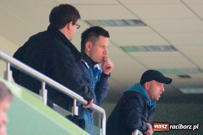 Zdjęcie w galerii na portalu naszraciborz.pl: HLPN: Nerwowo i czerwono w I lidze. Tritle lepsze w hicie kolejki wiadomości z regionu