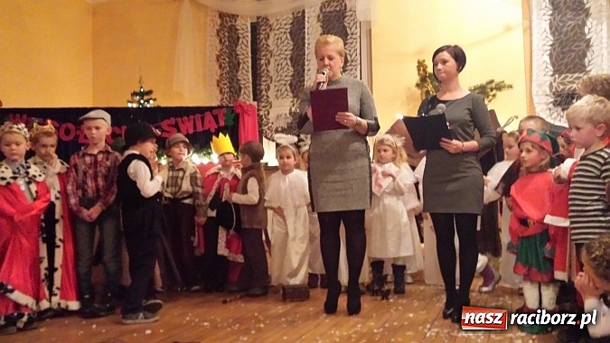 Zdjęcie w galerii na portalu naszraciborz.pl: Dzieci z Nędzy zabrały gości do fabryki św. Mikołaja! wiadomości z regionu