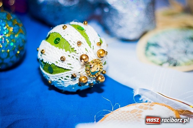 Zdjęcie w galerii na portalu naszraciborz.pl: Jasełka na scenie Młodzieżowego Domu Kultury wiadomości z regionu