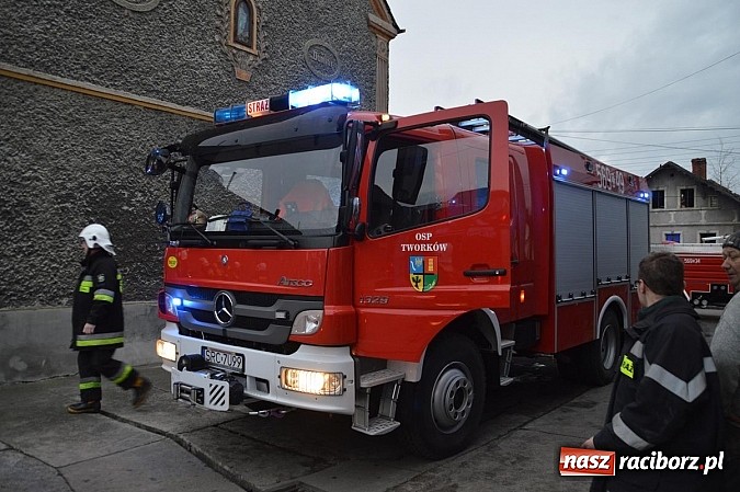 Zdjęcie w galerii na portalu naszraciborz.pl: Pożar poddasza domu w Bieńkowicach wiadomości z regionu