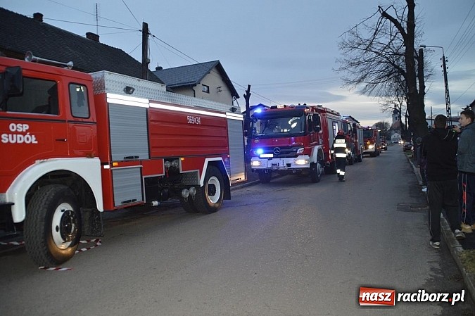 Zdjęcie w galerii na portalu naszraciborz.pl: Pożar poddasza domu w Bieńkowicach wiadomości z regionu