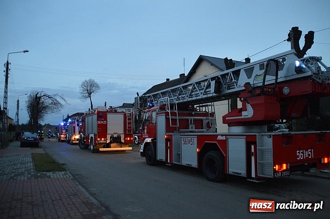 Zdjęcie w galerii na portalu naszraciborz.pl: Pożar poddasza domu w Bieńkowicach wiadomości z regionu