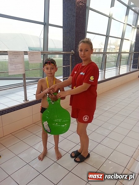 Zdjęcie w galerii na portalu naszraciborz.pl: Wielkie świąteczne szukanie prezentów w H2Ostróg - podsumowanie wiadomości z regionu