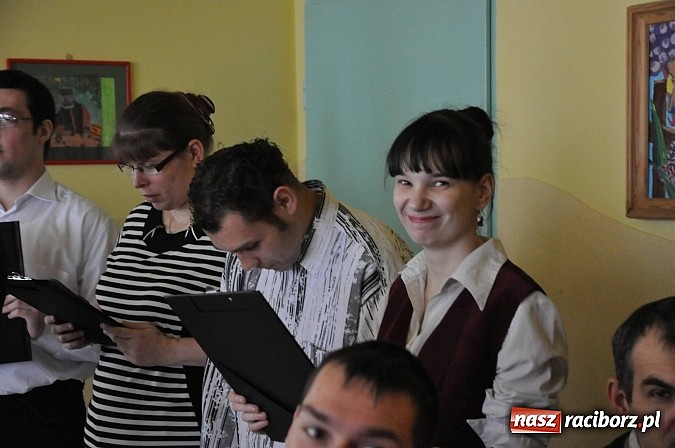 Zdjęcie w galerii na portalu naszraciborz.pl: Wigilijka w Warsztatach Terapii Zajęciowych wiadomości z regionu