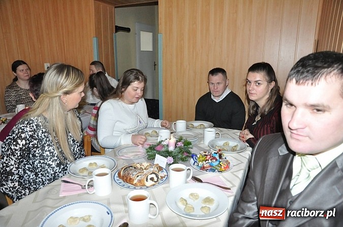 Zdjęcie w galerii na portalu naszraciborz.pl: Wigilijka w Warsztatach Terapii Zajęciowych wiadomości z regionu
