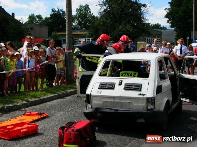 Zdjęcie w galerii na portalu naszraciborz.pl: Festyn policyjny bez Sznupka wiadomości z regionu