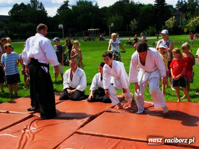 Zdjęcie w galerii na portalu naszraciborz.pl: Festyn policyjny bez Sznupka wiadomości z regionu