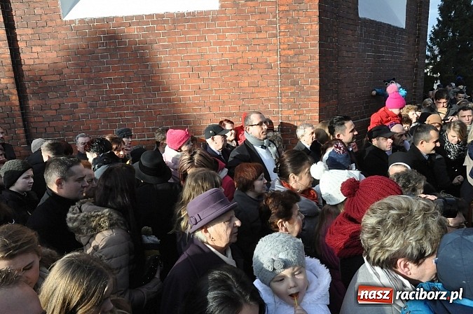 Zdjęcie w galerii na portalu naszraciborz.pl: Brzezie zaprasza do żywej stajenki betlejemskiej wiadomości z regionu