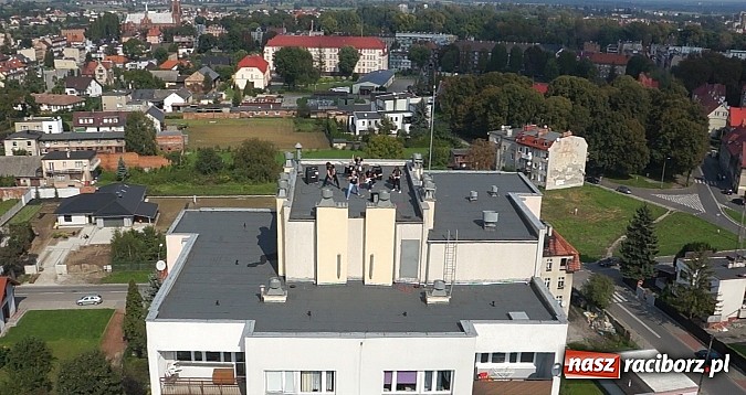 Zdjęcie w galerii na portalu naszraciborz.pl: The trAst i Grawitacja - wigilijna premiera teledysku nowej raciborskiej formacji rockowej wiadomości z regionu