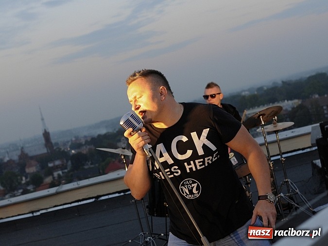 Zdjęcie w galerii na portalu naszraciborz.pl: The trAst i Grawitacja - wigilijna premiera teledysku nowej raciborskiej formacji rockowej wiadomości z regionu