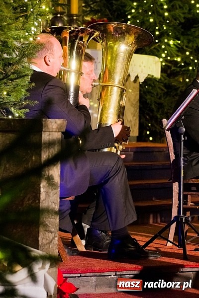 Zdjęcie w galerii na portalu naszraciborz.pl: Koncert świąteczny w wykonaniu Raciborskiej Orkiestry Plania wiadomości z regionu