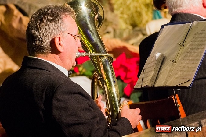Zdjęcie w galerii na portalu naszraciborz.pl: Koncert świąteczny w wykonaniu Raciborskiej Orkiestry Plania wiadomości z regionu