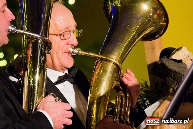 Zdjęcie w galerii na portalu naszraciborz.pl: Koncert świąteczny w wykonaniu Raciborskiej Orkiestry Plania wiadomości z regionu