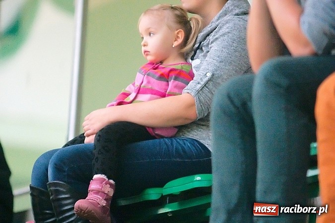 Zdjęcie w galerii na portalu naszraciborz.pl: Nawet gol widmo nie pogrążył AMJ Dach-Mig. Ogromny pech Brygady Argo wiadomości z regionu