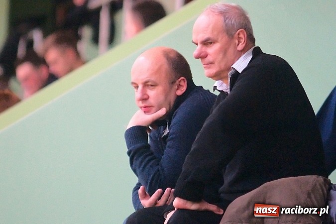 Zdjęcie w galerii na portalu naszraciborz.pl: Nawet gol widmo nie pogrążył AMJ Dach-Mig. Ogromny pech Brygady Argo wiadomości z regionu