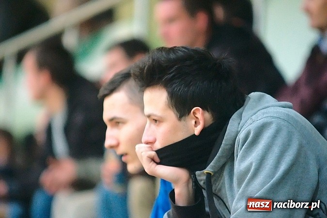 Zdjęcie w galerii na portalu naszraciborz.pl: Nawet gol widmo nie pogrążył AMJ Dach-Mig. Ogromny pech Brygady Argo wiadomości z regionu