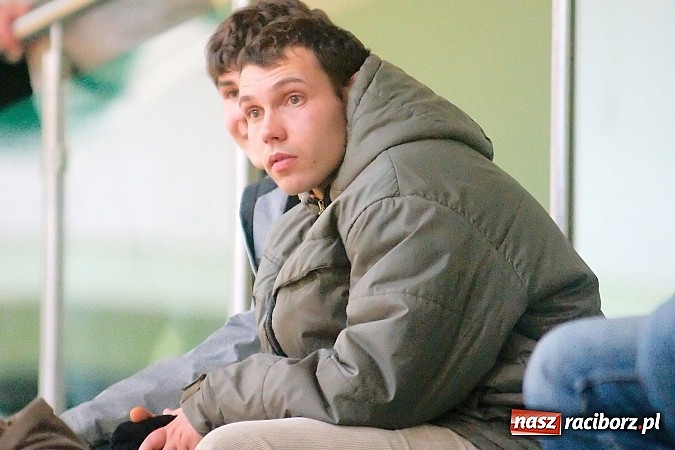 Zdjęcie w galerii na portalu naszraciborz.pl: HLPN: Pierwsze zwycięstwo Feniksa. Morze epitetów w II lidze wiadomości z regionu