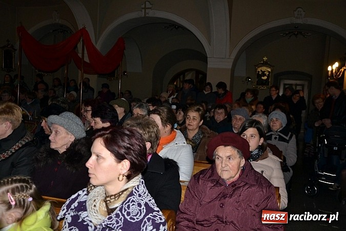 Zdjęcie w galerii na portalu naszraciborz.pl: Krzyżanowice. Przyjmijcie miłość Bożej Dzieciny  wiadomości z regionu