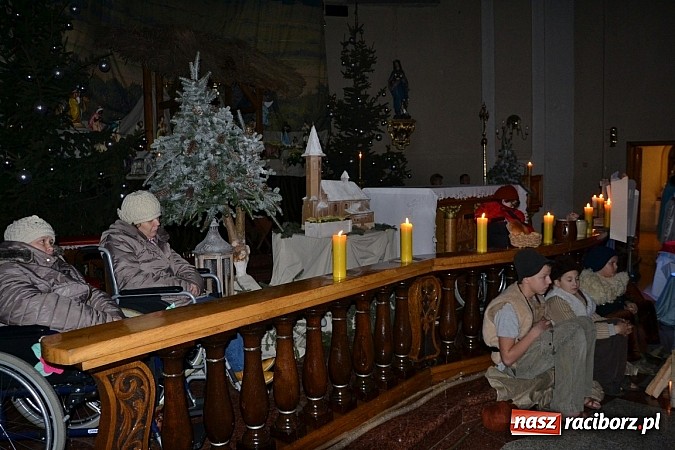 Zdjęcie w galerii na portalu naszraciborz.pl: Krzyżanowice. Przyjmijcie miłość Bożej Dzieciny  wiadomości z regionu