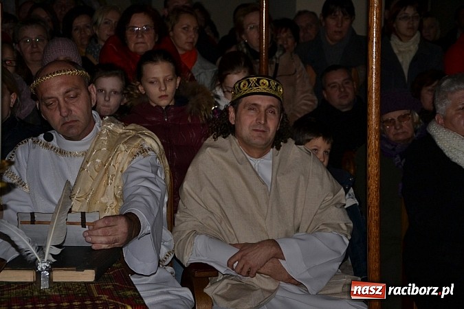 Zdjęcie w galerii na portalu naszraciborz.pl: Krzyżanowice. Przyjmijcie miłość Bożej Dzieciny  wiadomości z regionu