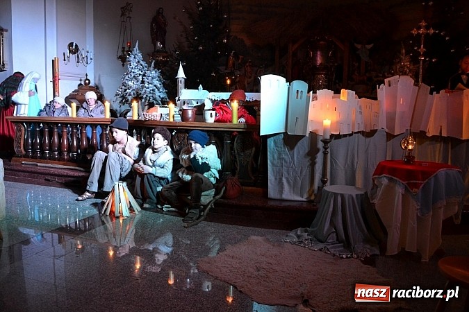 Zdjęcie w galerii na portalu naszraciborz.pl: Krzyżanowice. Przyjmijcie miłość Bożej Dzieciny  wiadomości z regionu
