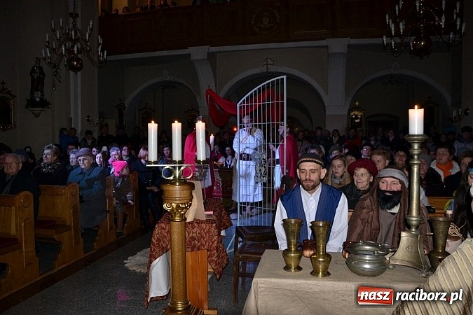 Zdjęcie w galerii na portalu naszraciborz.pl: Krzyżanowice. Przyjmijcie miłość Bożej Dzieciny  wiadomości z regionu