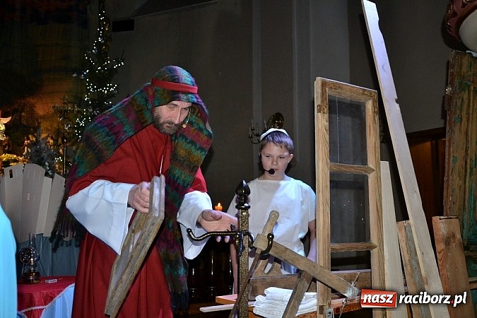 Zdjęcie w galerii na portalu naszraciborz.pl: Krzyżanowice. Przyjmijcie miłość Bożej Dzieciny  wiadomości z regionu