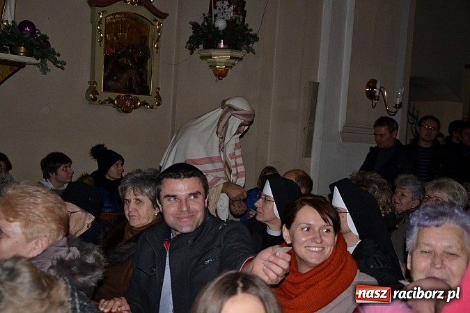 Zdjęcie w galerii na portalu naszraciborz.pl: Krzyżanowice. Przyjmijcie miłość Bożej Dzieciny  wiadomości z regionu