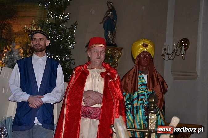 Zdjęcie w galerii na portalu naszraciborz.pl: Krzyżanowice. Przyjmijcie miłość Bożej Dzieciny  wiadomości z regionu