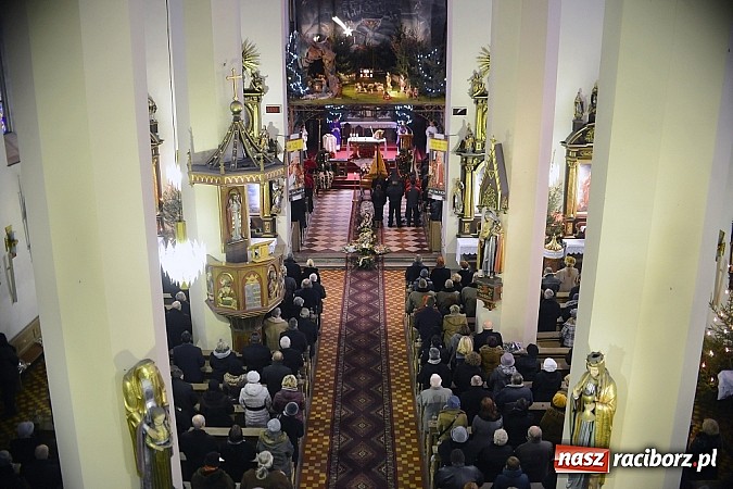 Zdjęcie w galerii na portalu naszraciborz.pl: Racibórz pożegnał śp. Michała Szepelawego, rektora Państwowej Wyższej Szkoły Zawodowej wiadomości z regionu