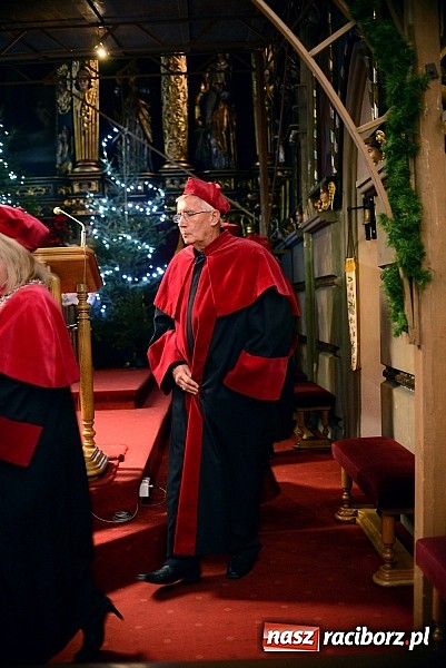 Zdjęcie w galerii na portalu naszraciborz.pl: Racibórz pożegnał śp. Michała Szepelawego, rektora Państwowej Wyższej Szkoły Zawodowej wiadomości z regionu