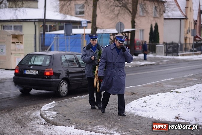 Zdjęcie w galerii na portalu naszraciborz.pl: Racibórz pożegnał śp. Michała Szepelawego, rektora Państwowej Wyższej Szkoły Zawodowej wiadomości z regionu