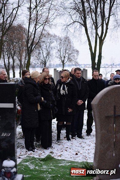 Zdjęcie w galerii na portalu naszraciborz.pl: Racibórz pożegnał śp. Michała Szepelawego, rektora Państwowej Wyższej Szkoły Zawodowej wiadomości z regionu