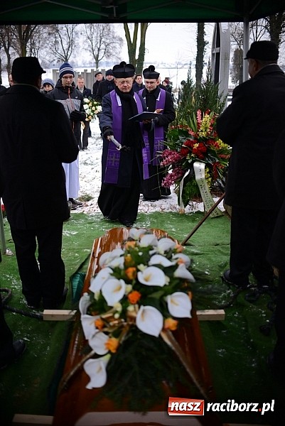 Zdjęcie w galerii na portalu naszraciborz.pl: Racibórz pożegnał śp. Michała Szepelawego, rektora Państwowej Wyższej Szkoły Zawodowej wiadomości z regionu