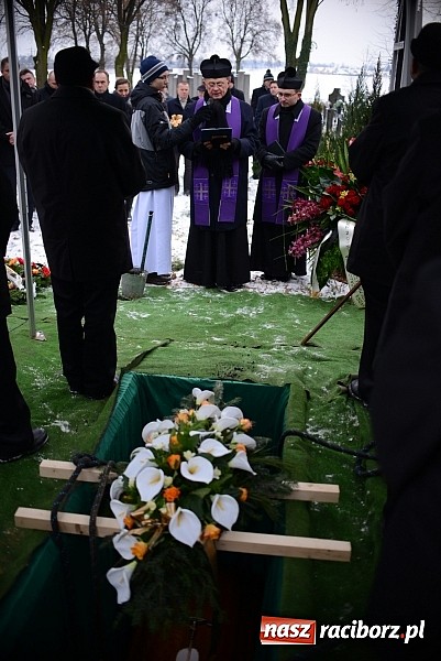 Zdjęcie w galerii na portalu naszraciborz.pl: Racibórz pożegnał śp. Michała Szepelawego, rektora Państwowej Wyższej Szkoły Zawodowej wiadomości z regionu