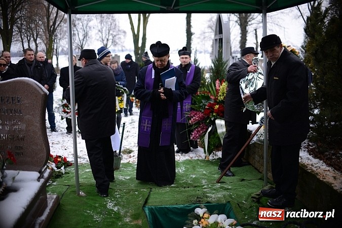 Zdjęcie w galerii na portalu naszraciborz.pl: Racibórz pożegnał śp. Michała Szepelawego, rektora Państwowej Wyższej Szkoły Zawodowej wiadomości z regionu